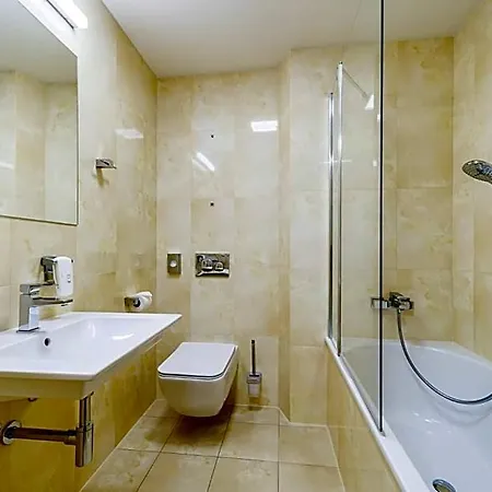 V Raji Guest house